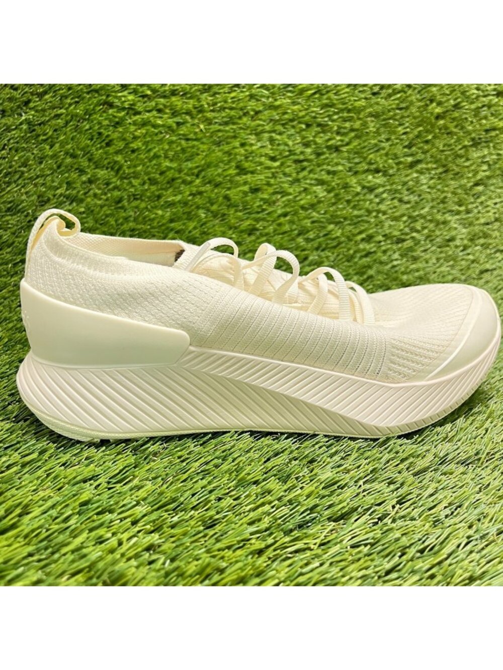 Allbirds Tree Glider Womens Size 9.5 Beige Athletic Running Knit Shoes Sneakers